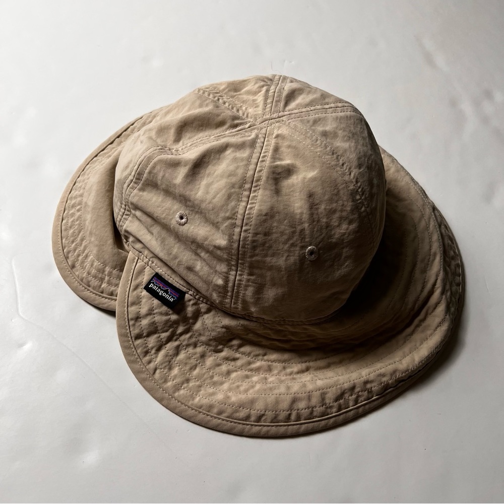 002 - PATAGONIA OUTDOORS HIKING BUCKET HAT STYLE FLY FISHING CAP HAT